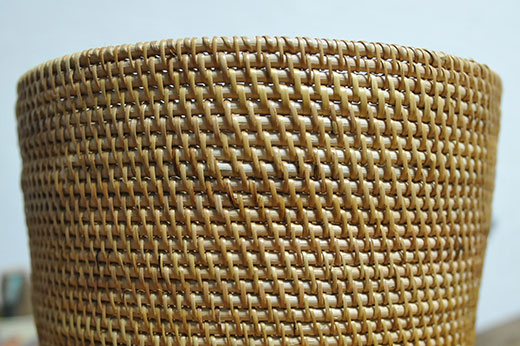ラタン（籐）のゴミ箱の編み方