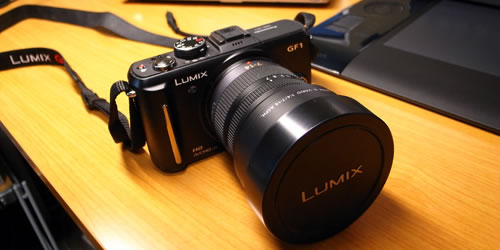 LumixのGF1と広角レンズ