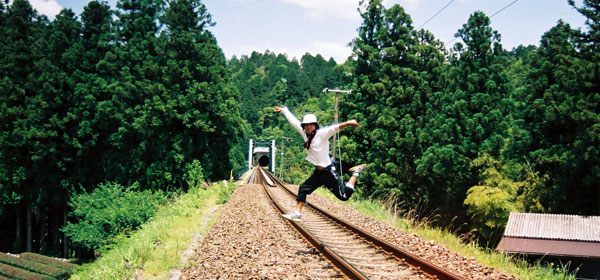 線路でジャンプ