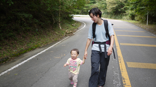 登山を終えゴキゲンのさくちゃん