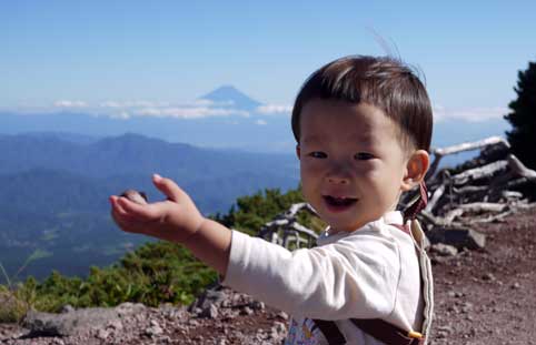 横岳の杣添尾根からの富士