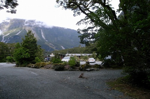 ミルフォードサウンドロッジ milford sound lodge