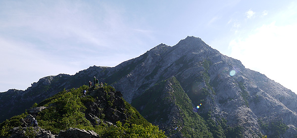 駒津峰あたりから見た甲斐駒ケ岳