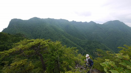 八丁尾根の様子３　展望