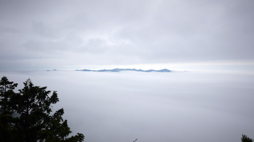 両神山　東岳からの雲海