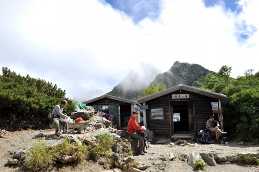 塩見小屋