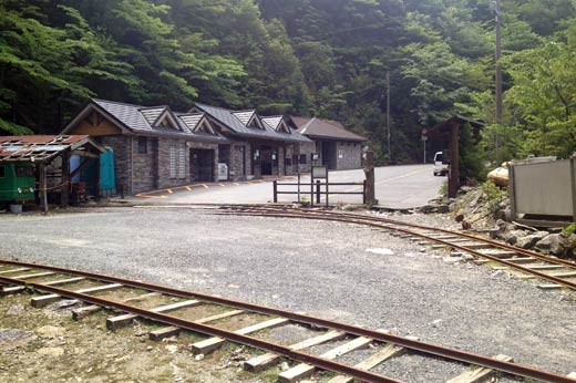 荒川登山口