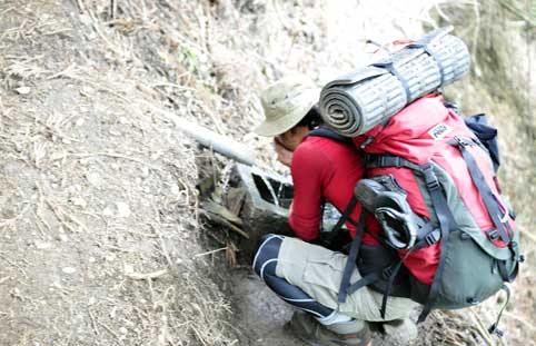 雲取山登山道の水場