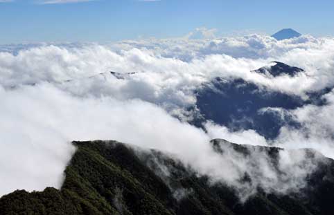 南アルプスから富士山