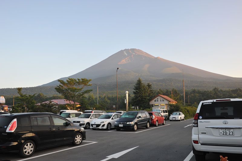 水ヶ塚駐車場から見る富士山