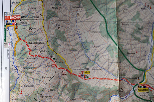 エベレスト街道 ジリからベースキャンプの地図 詳細