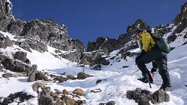 五感をフルに使って登山　冬の赤岳